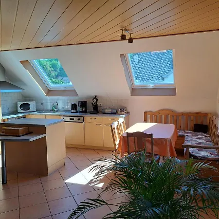 Apartment Zum Wohlfuehlen *